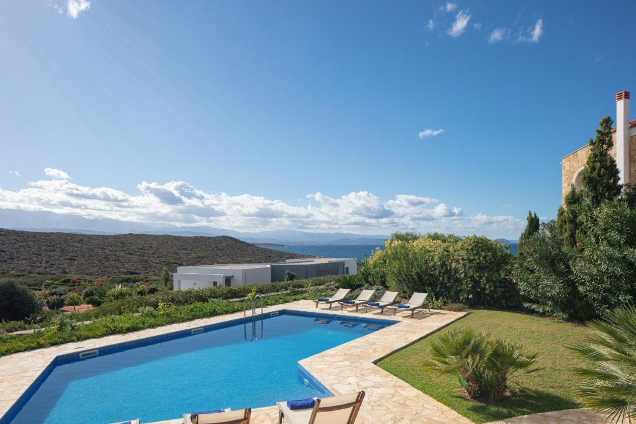 Lake And Sea Villa Tersanas Exterior foto